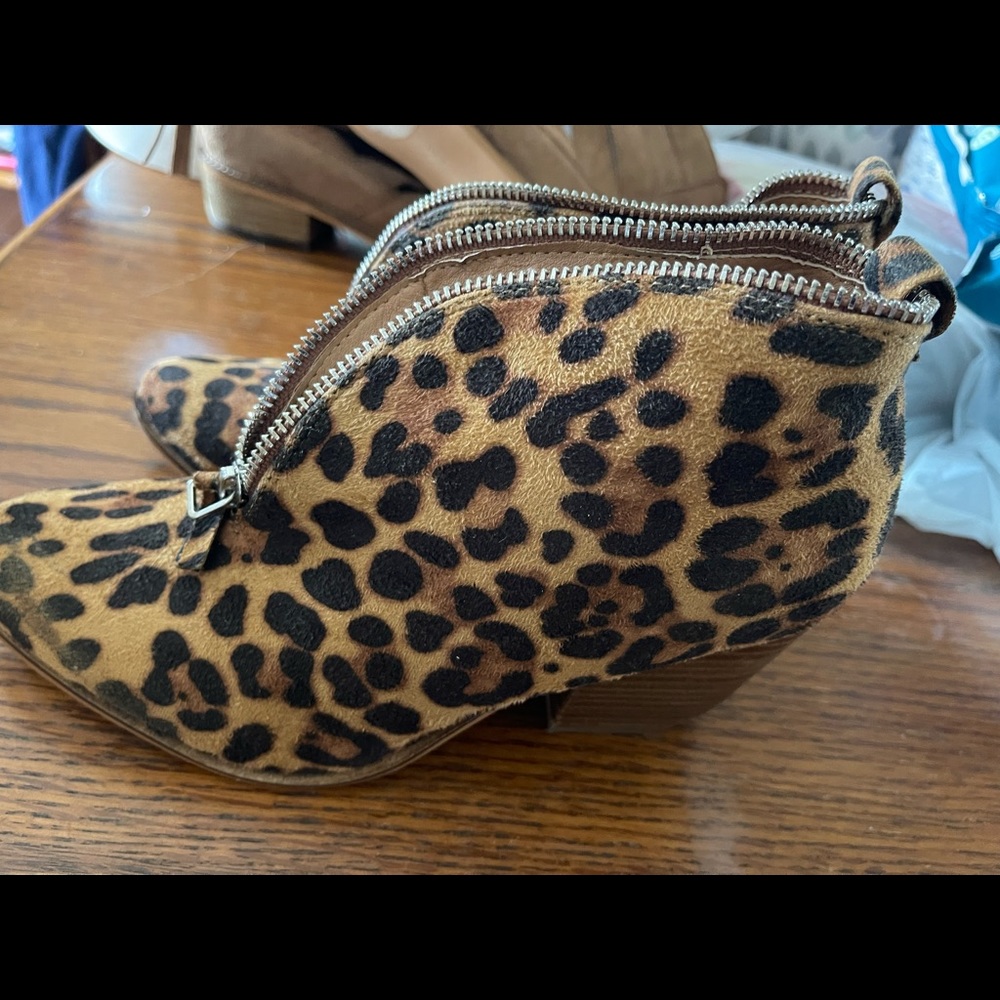 Ladies cheetah print booties
